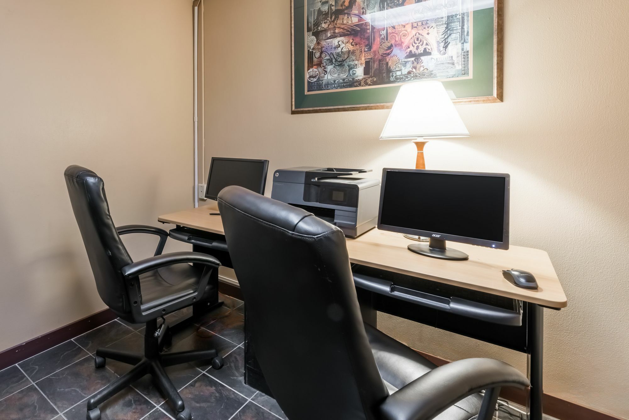 Hotel Ramada By Wyndham Fargo